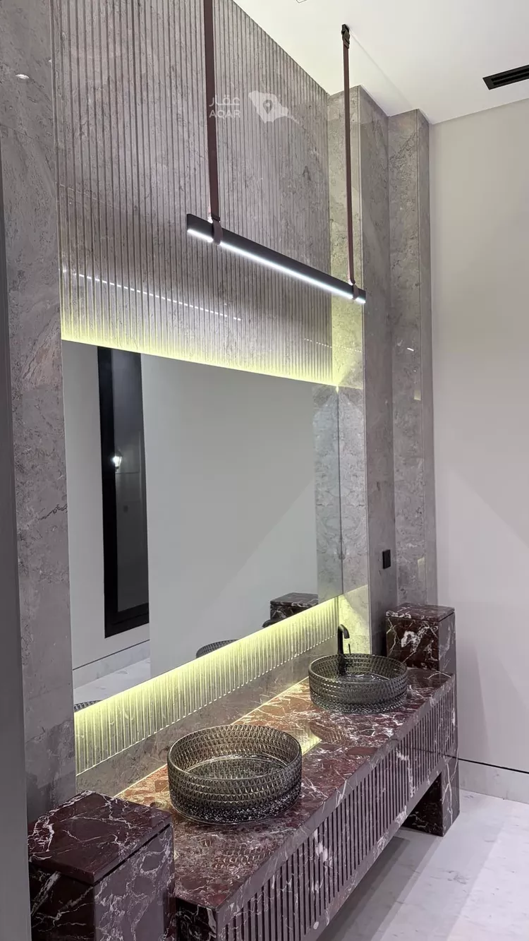 Villa for Sale in Riyadh Al Malqa 14
