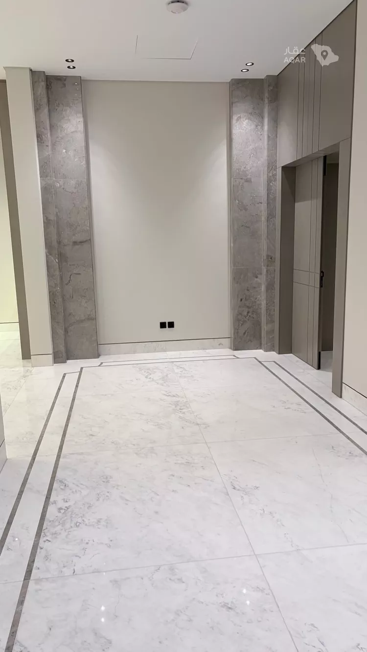 Villa for Sale in Riyadh Al Malqa 10