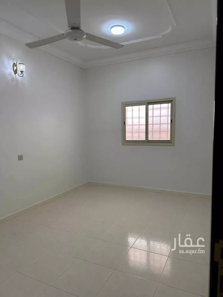 شقة للإيجار في شارع عارف أحمد حكمت ، حي المروج ، أبها ، منطقة عسير صورة 3