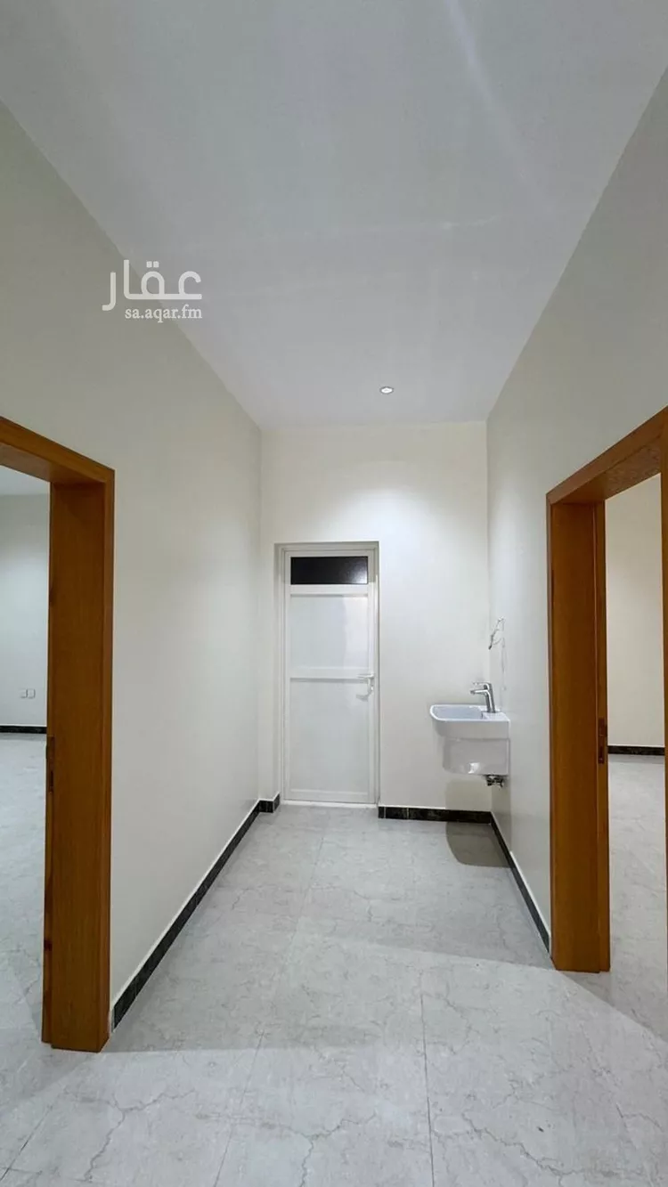 فيلا للبيع في شارع سهل بن حنيف, حي الحسام, مدينة الدمام, المنطقة الشرقية صورة 4