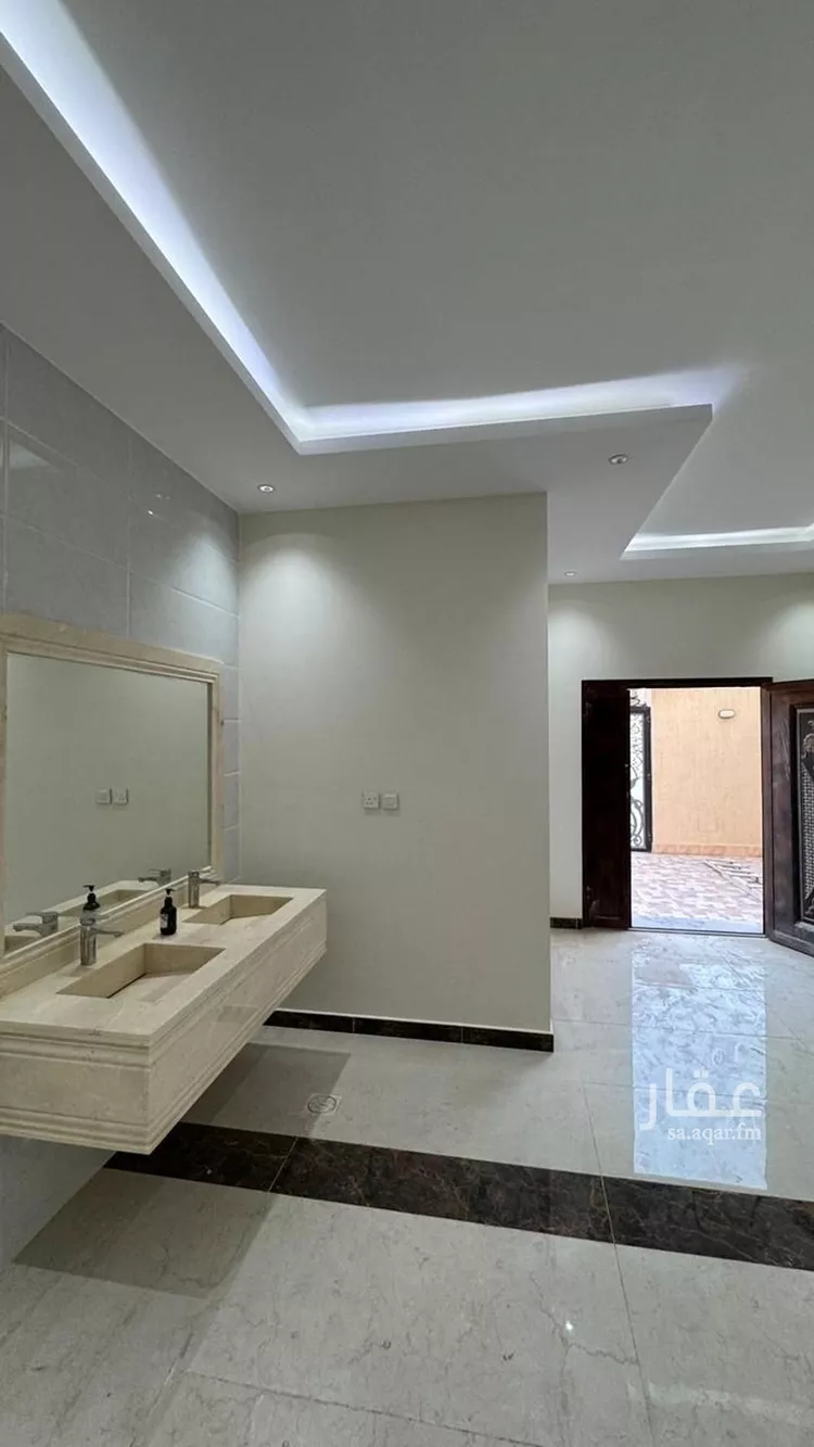 فيلا للبيع في شارع سهل بن حنيف, حي الحسام, مدينة الدمام, المنطقة الشرقية