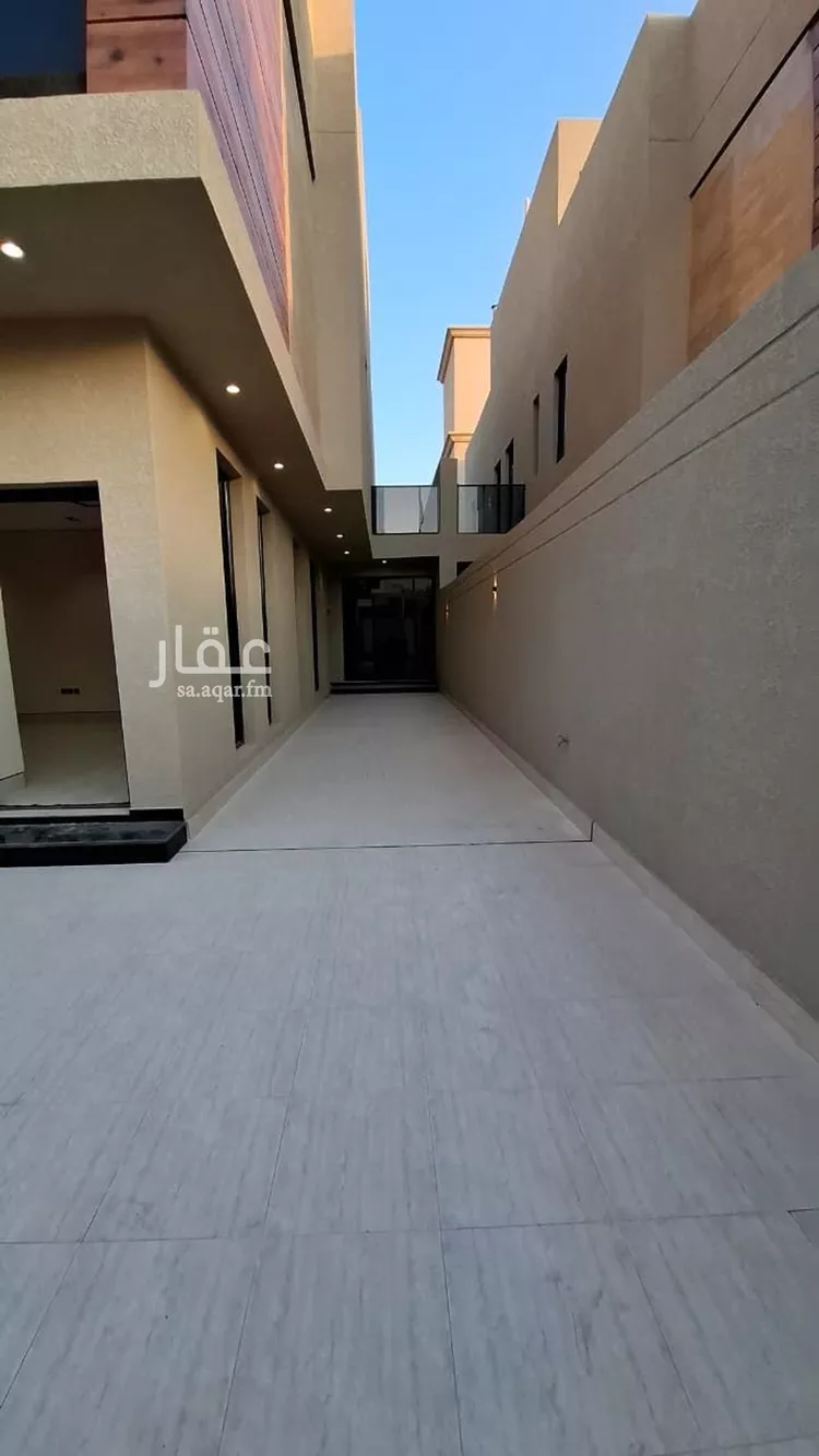 فيلا للبيع في شارع المروءة, حي الشعلة, مدينة الدمام, المنطقة الشرقية 8