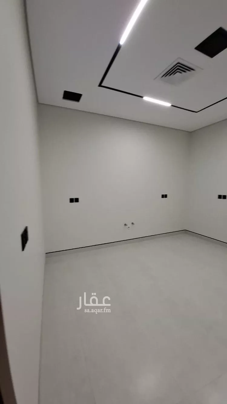 فيلا للبيع في شارع النهضة, حي الشعلة, مدينة الدمام, المنطقة الشرقية 13
