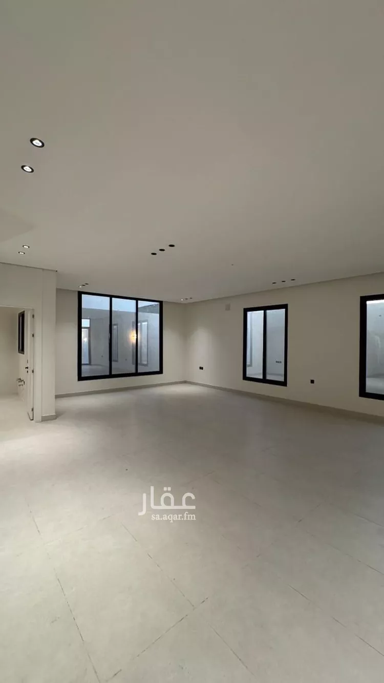 فيلا للبيع في شارع هلال التميمي, حي الصواري, مدينة الخبر, المنطقة الشرقية