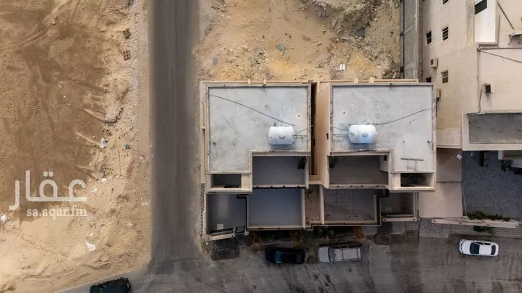 فيلا للبيع في شارع عبدالله ابن مسلمة, حي الكوثر, مدينة الخبر, المنطقة الشرقية صورة 2