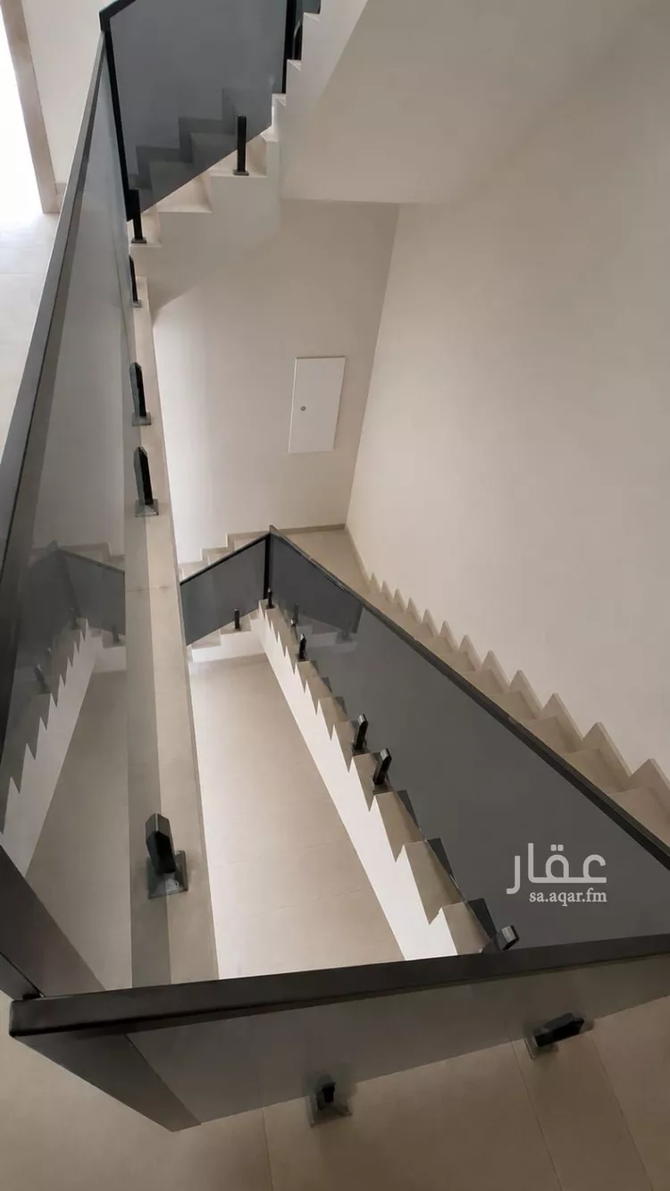 فيلا للبيع في شارع الخوارزمي, حي ضاحية الملك فهد, مدينة الدمام, المنطقة الشرقية صورة 5