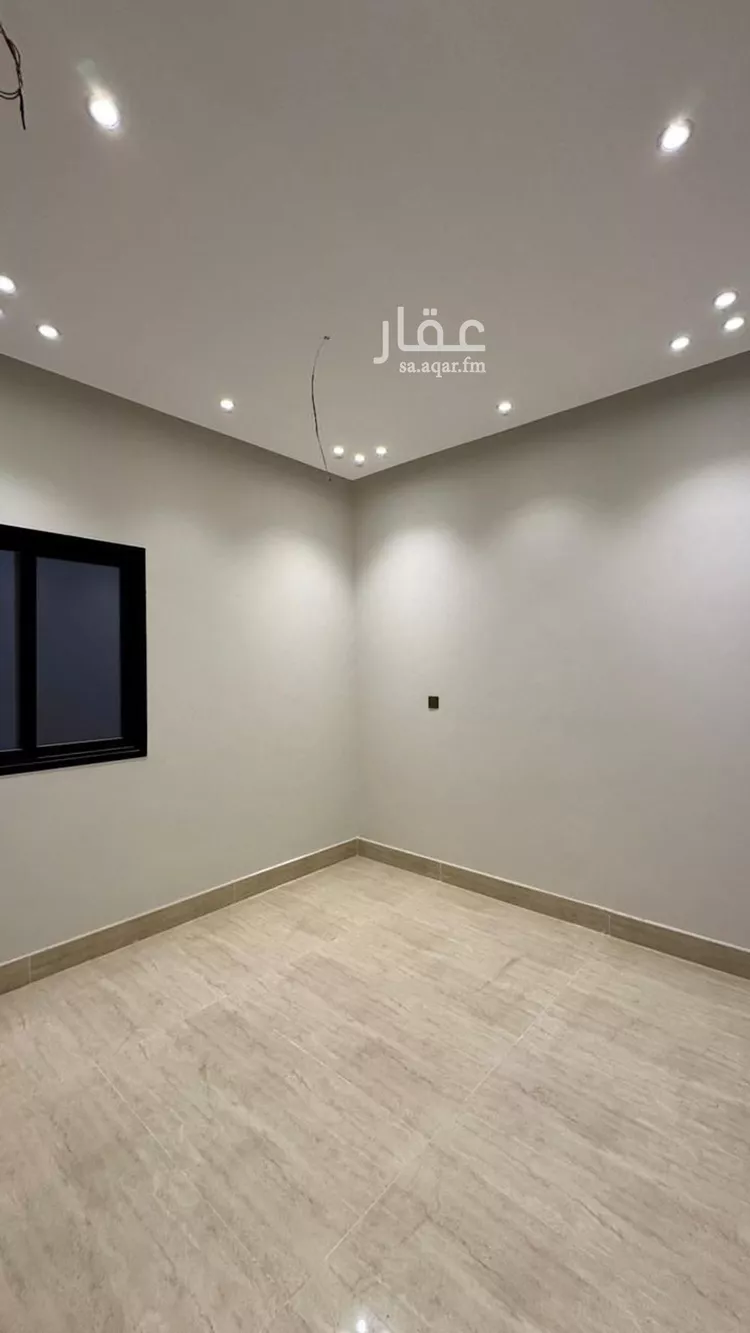 فيلا للبيع في شارع ابن مرزقان, حي ضاحية الملك فهد, مدينة الدمام, المنطقة الشرقية صورة 2