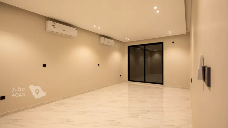 فيلا للبيع في شارع النجاح, حي الشعلة, مدينة الدمام, المنطقة الشرقية 6