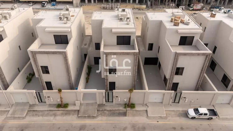 فيلا للبيع في شارع الرحمة, حي الشعلة, مدينة الدمام, المنطقة الشرقية صورة 4