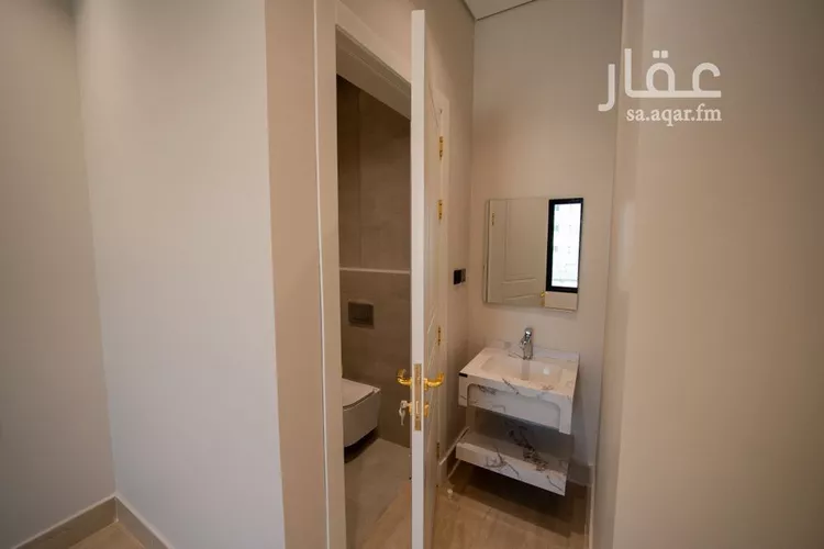 شقة للبيع في شارع الرقعي, حي الحمراء, مدينة الخبر, المنطقة الشرقية 8