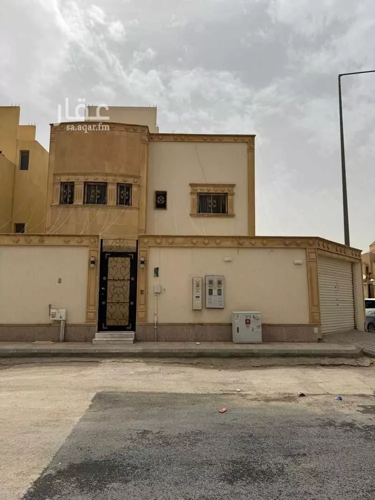 فيلا للبيع في حي العزيزية ، الرياض ، منطقة الرياض صورة 2