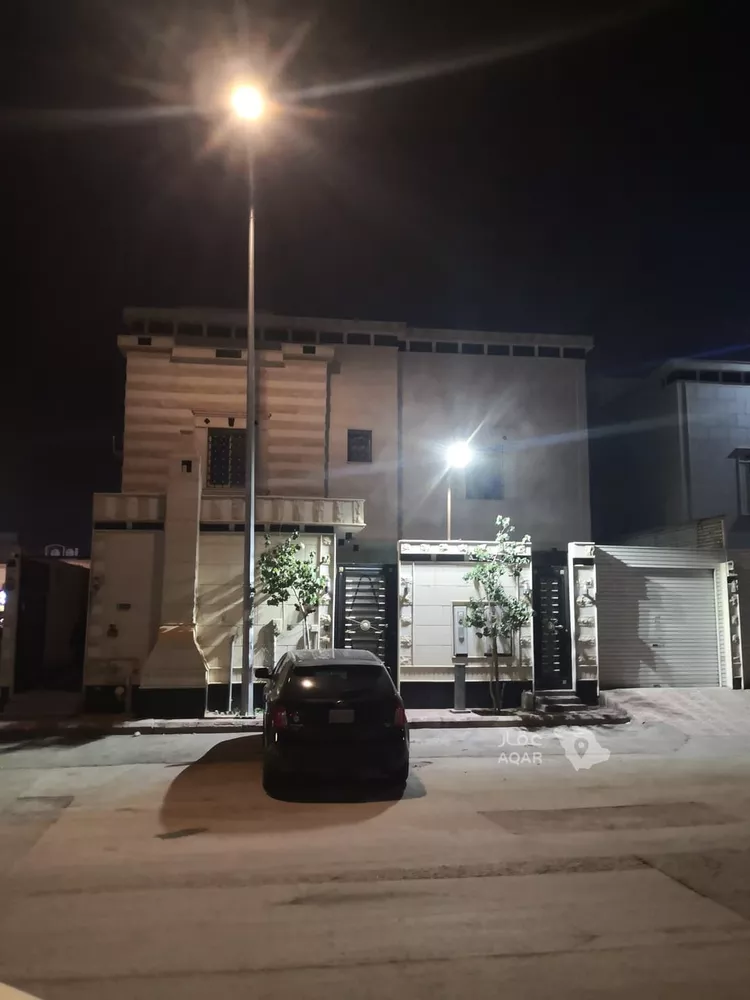 فيلا للبيع في شارع المرصفي ، حي ظهرة لبن ، الرياض ، منطقة الرياض 1 صورة