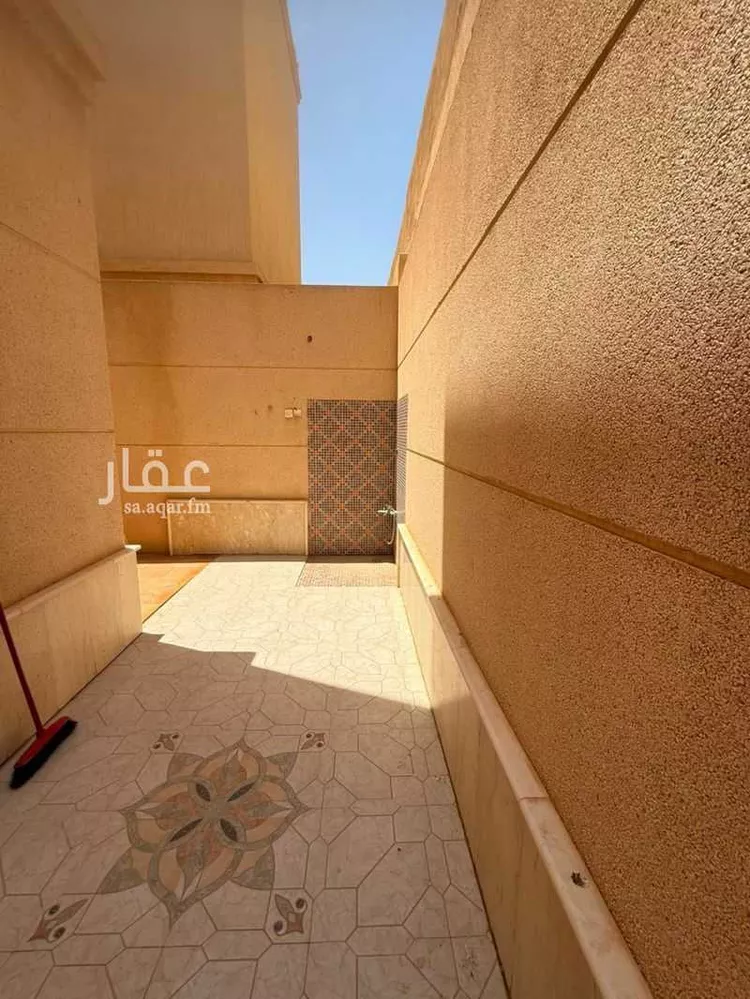 فيلا للبيع في شارع محمد اليمامي, حي الغدير, مدينة الرياض, منطقة الرياض صورة 4