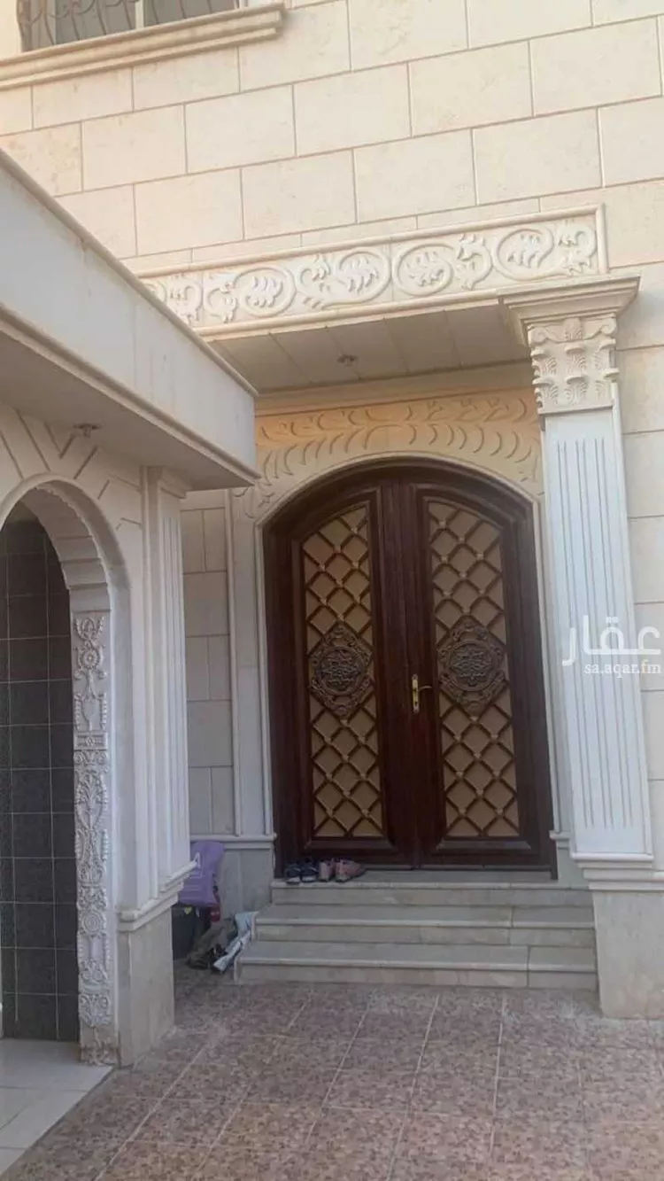 فيلا للبيع في شارع وادي الغرارة, حي بدر, مدينة الرياض, منطقة الرياض صورة 3