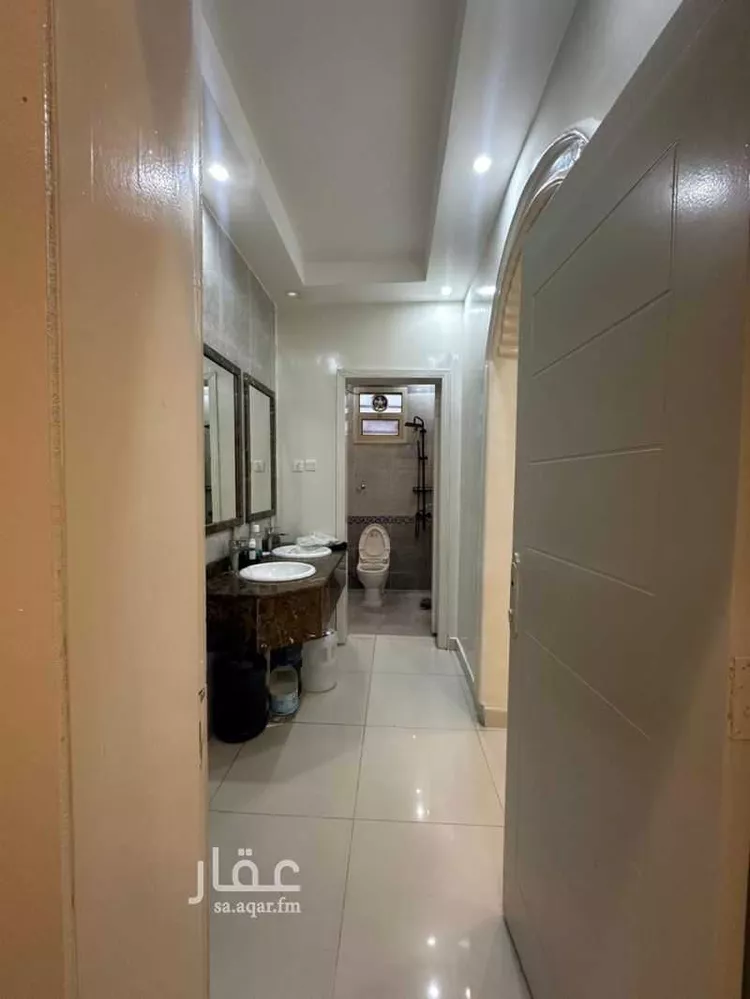 شقة للإيجار في شارع 43 ج ، حي الشاطئ ، جازان ، منطقة جازان