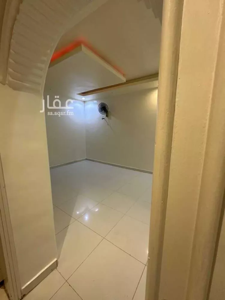 شقة للإيجار في شارع 43 ج ، حي الشاطئ ، جازان ، منطقة جازان صورة 2