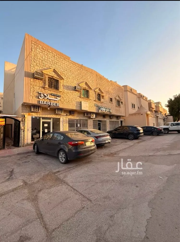 عمارة للبيع في شارع طريق المدينة المنورة, حي العوالي, مدينة الرياض, منطقة الرياض صورة 3