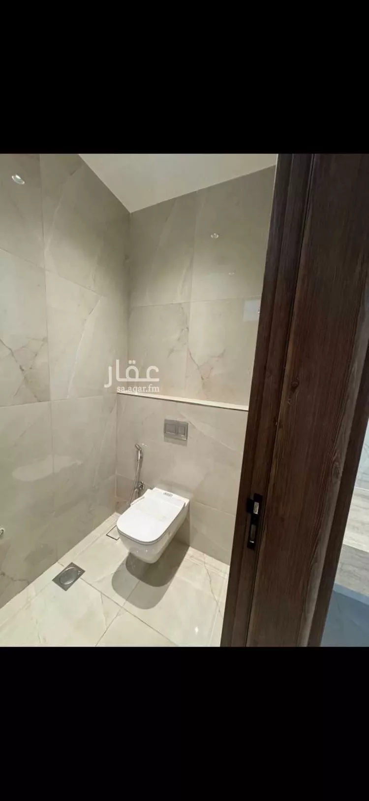 فيلا للبيع في شارع زيد بن ثابت, مدينة الظهران, المنطقة الشرقية صورة 3