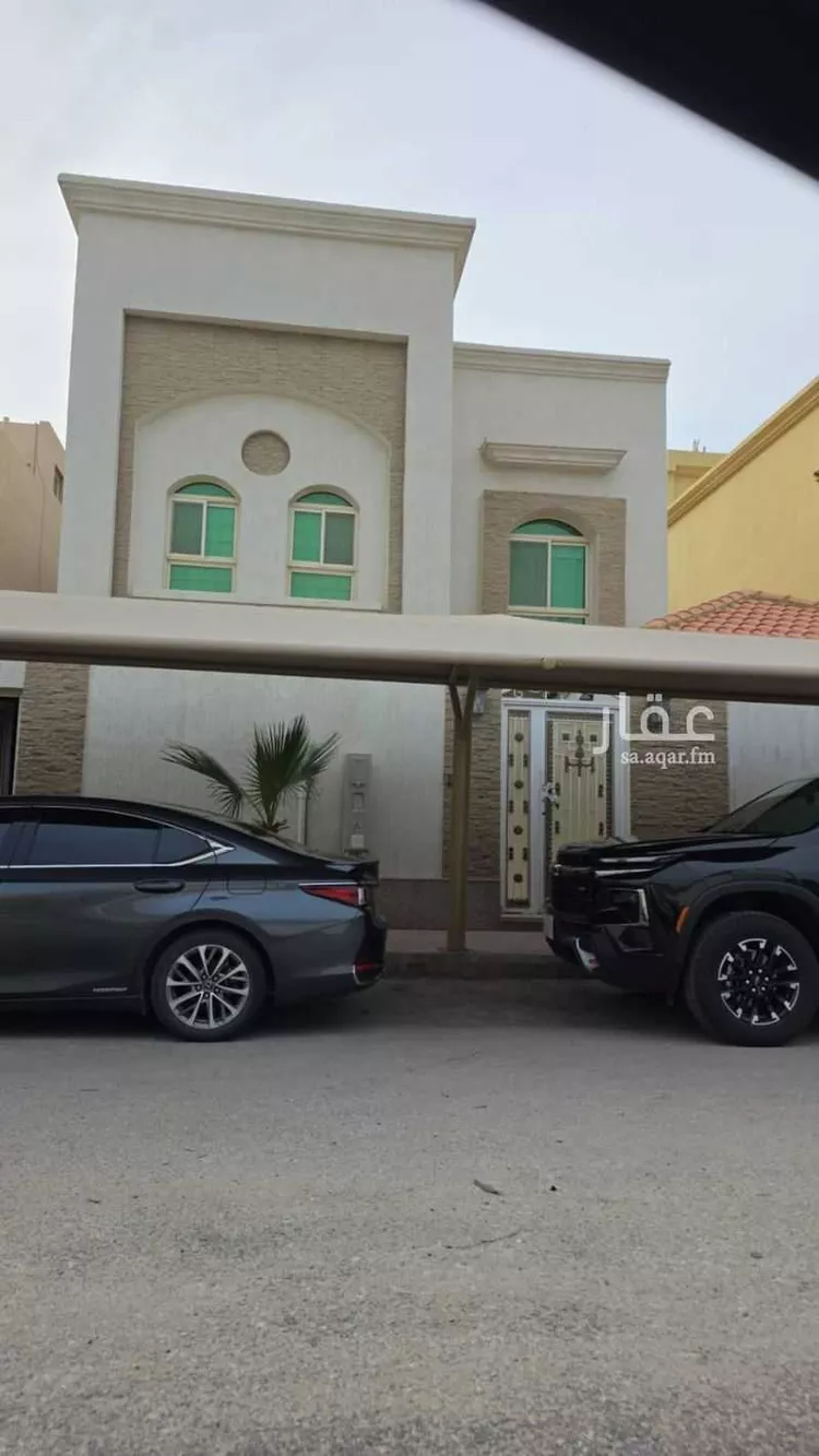 فيلا للبيع في شارع الرفعه, حي البحيرة, مدينة الخبر, المنطقة الشرقية