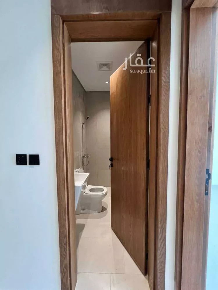 شقة للبيع في شارع عبدالملك بن مروان, حي السويس 1, مدينة جازان, منطقة جازان صورة 4