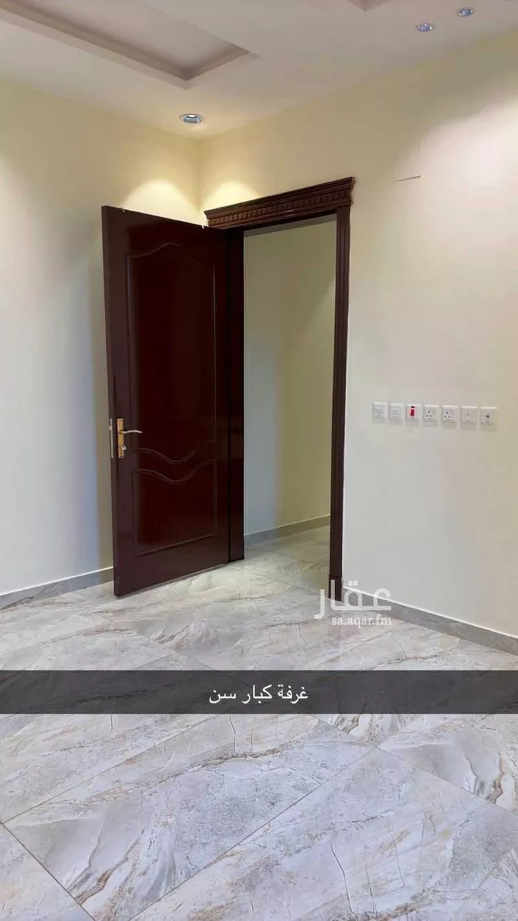 فيلا للبيع في شارع علاء الدين مير خوجة, حي العوالي, مدينة الرياض, منطقة الرياض صورة 3