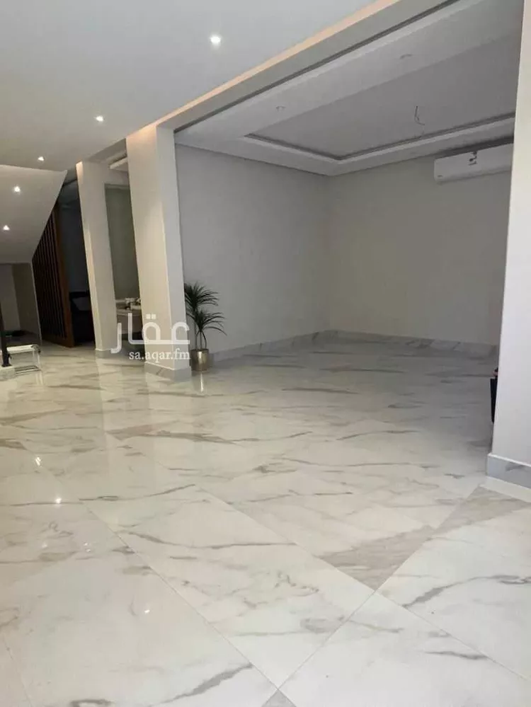 فيلا للبيع في شارع حميدة الإبراهيمي, حي العوالي, مدينة الرياض, منطقة الرياض صورة 3