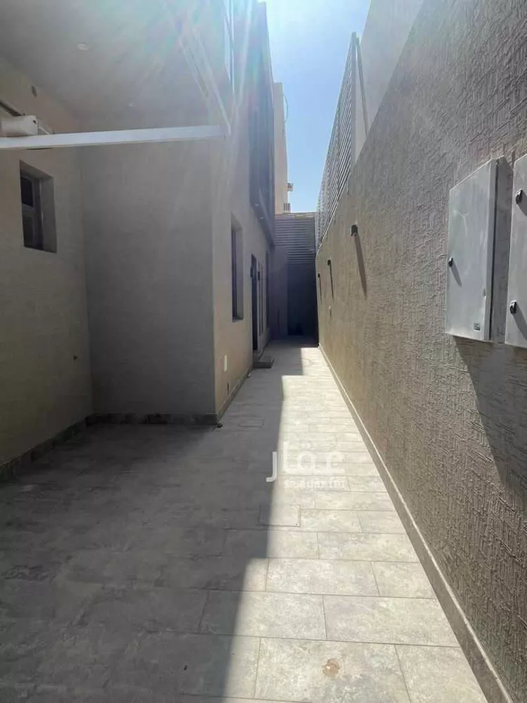 فيلا للبيع في شارع حميدة الإبراهيمي, حي العوالي, مدينة الرياض, منطقة الرياض صورة 2