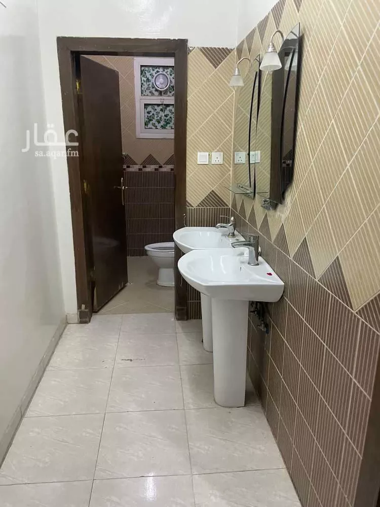 شقة للإيجار في شارع رقم 80 ، حي العزيزية ، الرياض ، منطقة الرياض