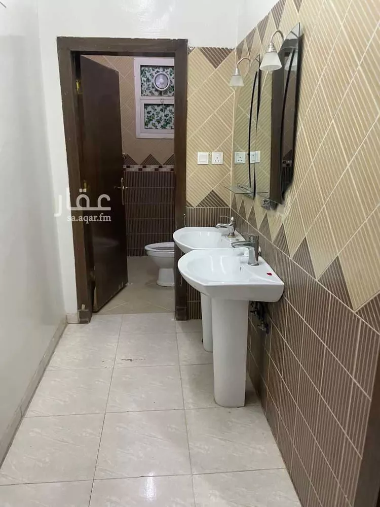 شقة للإيجار في شارع رقم 80 ، حي العزيزية ، الرياض ، منطقة الرياض صورة 2