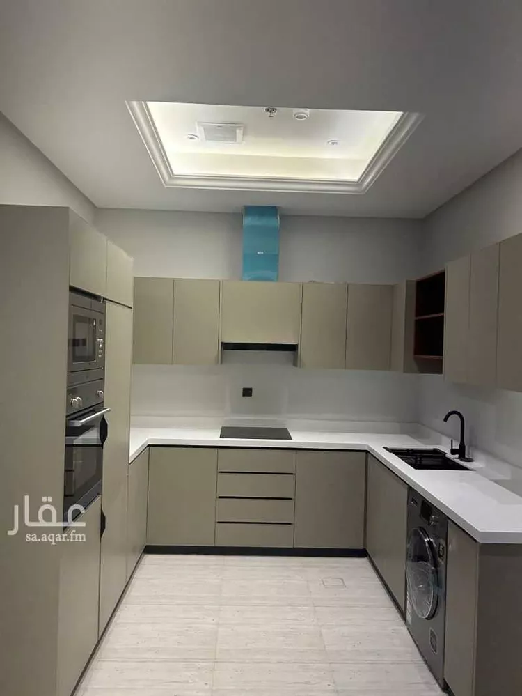 شقة للإيجار في شارع محمد بن عبدالعزيز الدغيثر, حي الملقا, مدينة الرياض, منطقة الرياض صورة 2