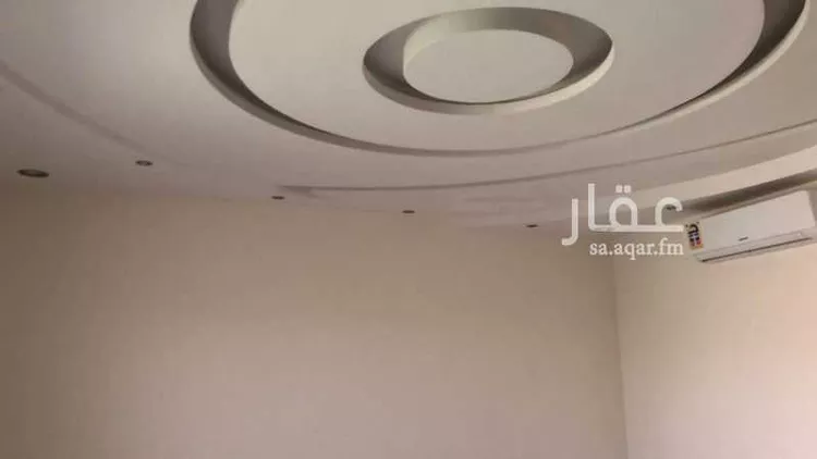 فيلا للإيجار في شارع رقم 360, حي الملقا, مدينة الرياض, منطقة الرياض صورة 3