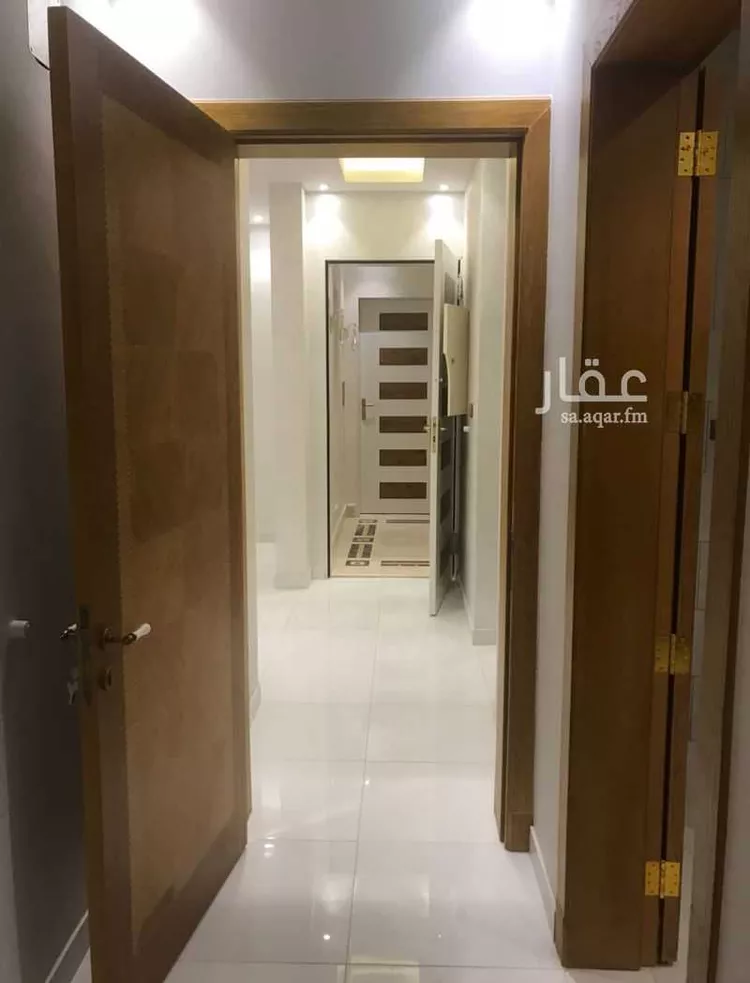 شقة للإيجار في شارع محمد بن عبدالعزيز الدغيثر, حي الملقا, مدينة الرياض, منطقة الرياض صورة 4