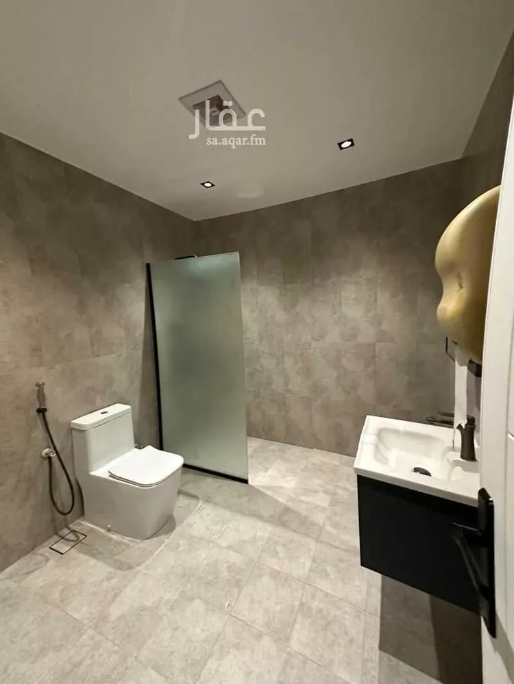 شقة للإيجار في شارع الفاسي, حي الضباط, مدينة الرياض, منطقة الرياض 12