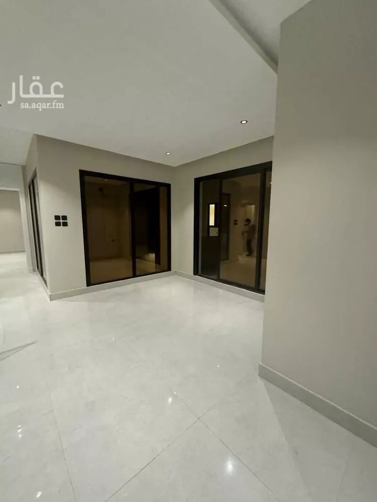فيلا للبيع في شارع شهيد الدين, حي العارض, مدينة الرياض, منطقة الرياض صورة 2