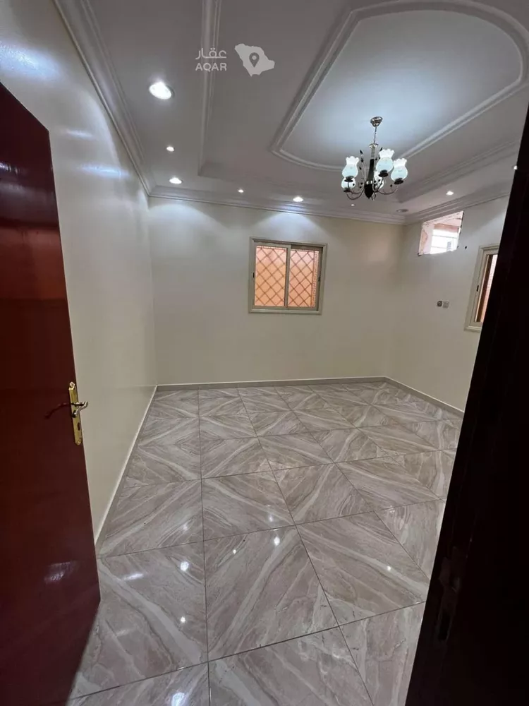 شقة للإيجار في شارع حكيم ابن عياش الكلبي, حي الشرف, مدينة خميس مشيط, منطقة عسير 6