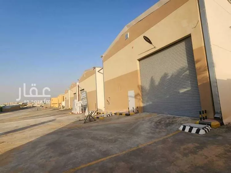 محل للبيع في شارع رقم 38, حي المنصورية, مدينة الرياض, منطقة الرياض صورة 3