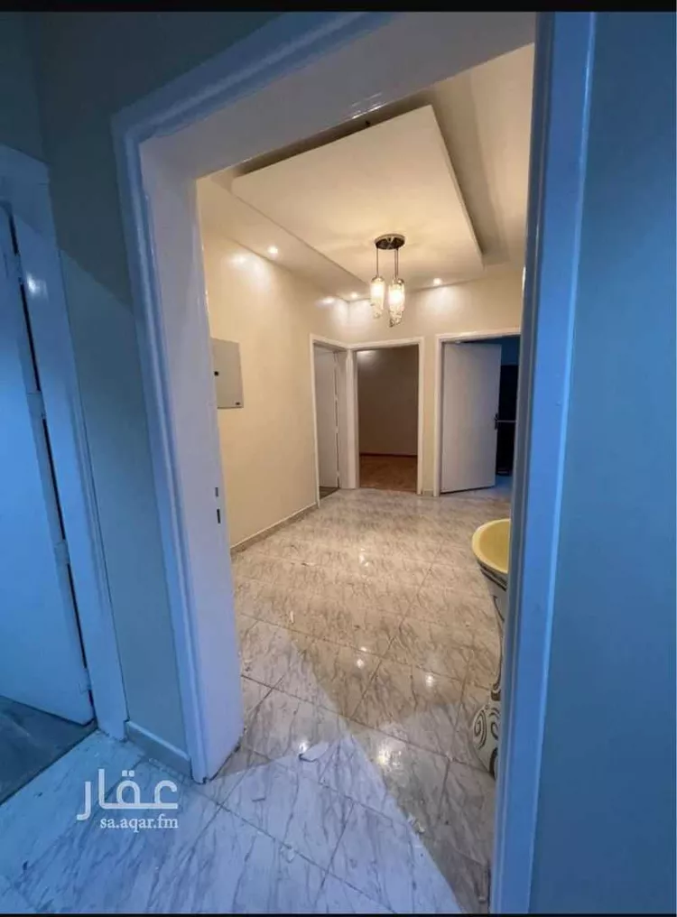 شقة للبيع في شارع عبدالعزيز بن حمود المشيقح, حي الريان, مدينة بريدة, منطقة القصيم صورة 3