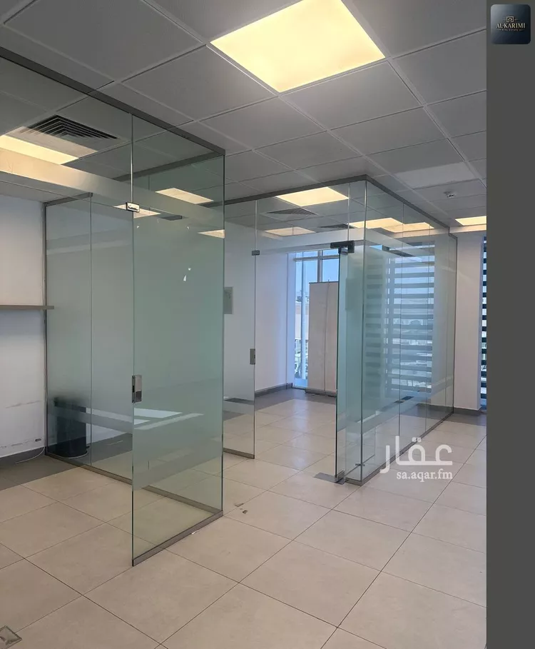 مكتب تجاري للإيجار في شارع خالد بن الوليد, حي الروضة, مدينة الرياض, منطقة الرياض صورة 3