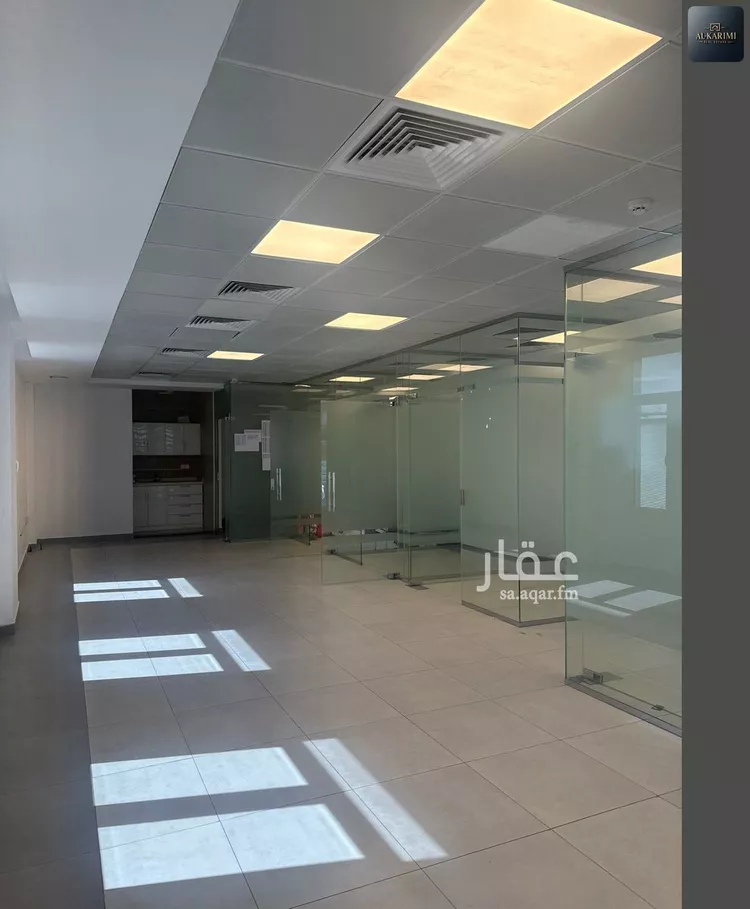 مكتب تجاري للإيجار في شارع خالد بن الوليد, حي الروضة, مدينة الرياض, منطقة الرياض صورة 5
