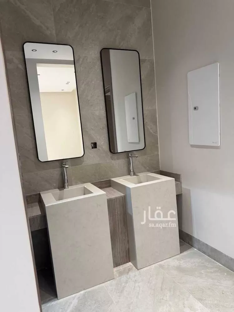 فيلا للبيع في شارع القمر, حي الشروق, مدينة الدمام, المنطقة الشرقية صورة 3