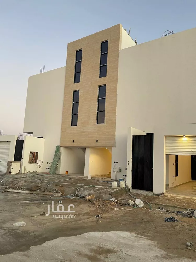 دور للبيع في شارع زياد بن أيوب, حي الرمال, مدينة الرياض, منطقة الرياض صورة 4
