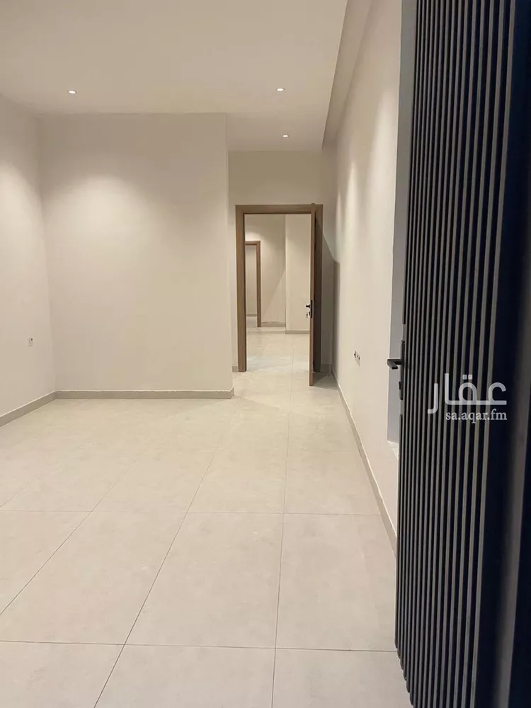 دور للبيع في شارع زياد بن أيوب, حي الرمال, مدينة الرياض, منطقة الرياض صورة 4