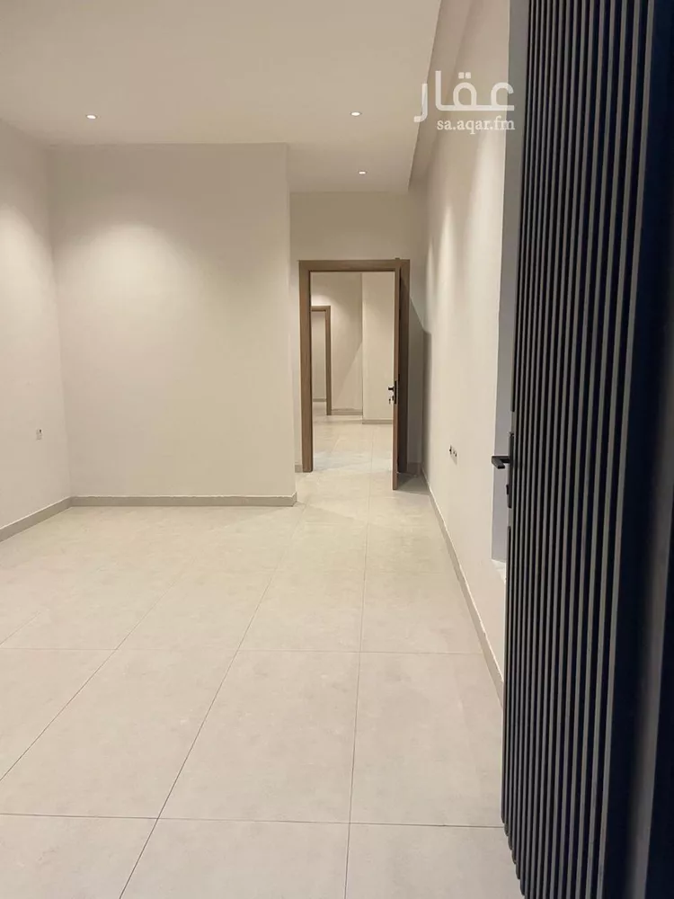 دور للبيع في شارع زياد بن أيوب, حي الرمال, مدينة الرياض, منطقة الرياض صورة 3