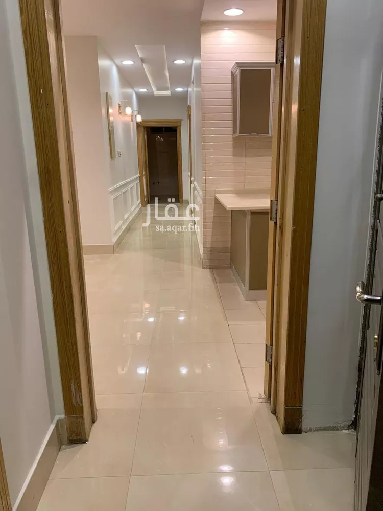 فيلا للإيجار في شارع رقم 4, حي الندى, مدينة الرياض, منطقة الرياض صورة 2