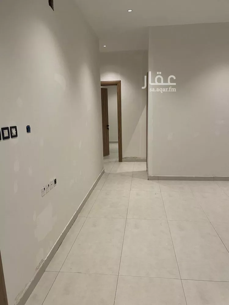 دور للبيع في شارع زياد بن أيوب, حي الرمال, مدينة الرياض, منطقة الرياض صورة 5