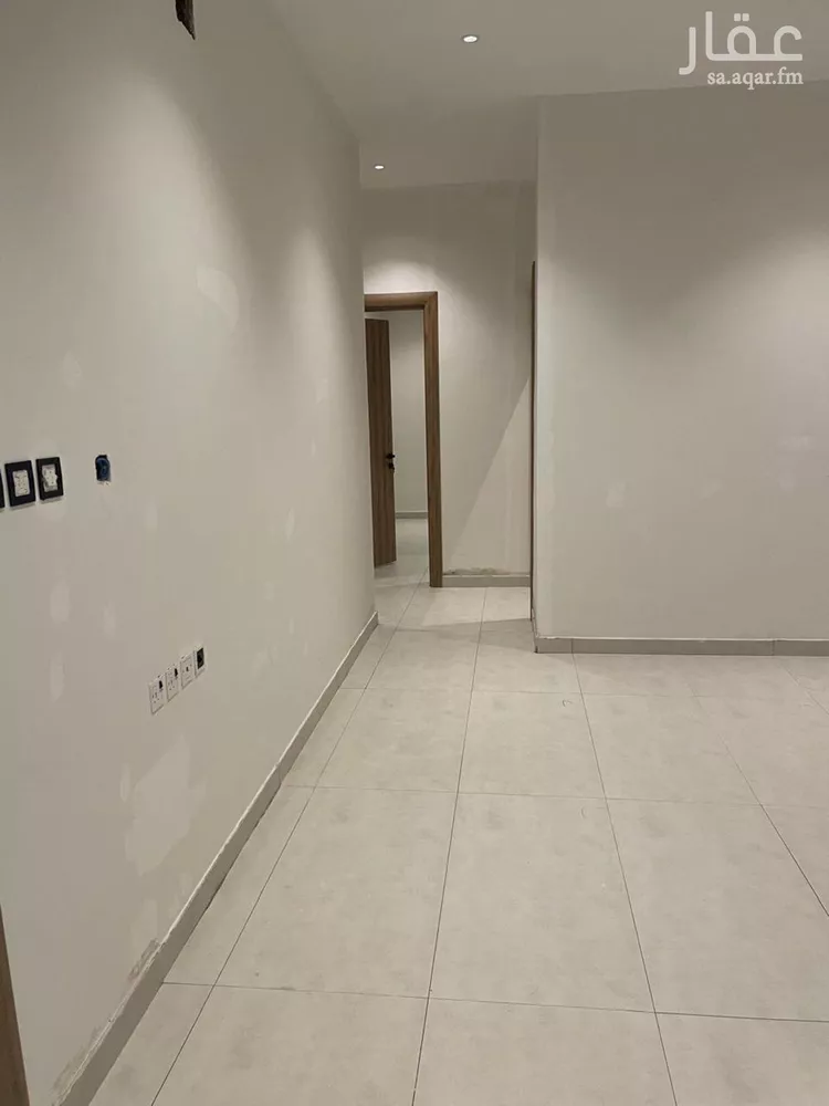 دور للبيع في شارع زياد بن أيوب, حي الرمال, مدينة الرياض, منطقة الرياض صورة 4