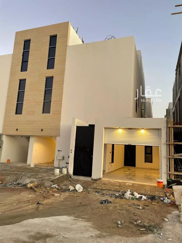دور للبيع في شارع زياد بن أيوب, حي الرمال, مدينة الرياض, منطقة الرياض صورة 2