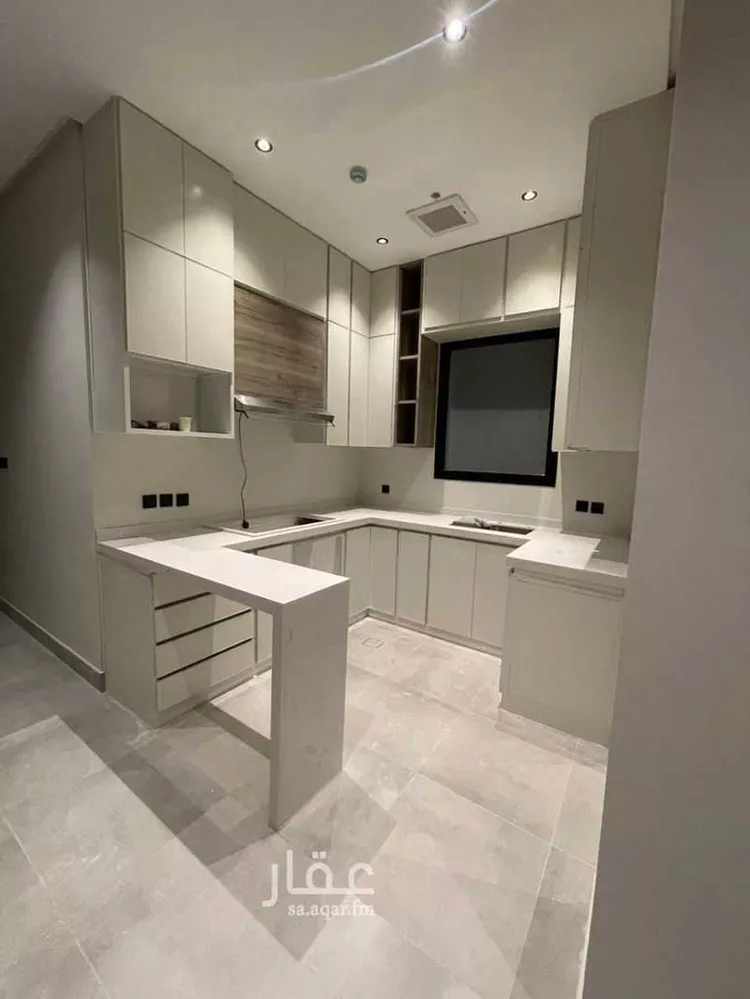 شقة للإيجار في شارع الشيخ عبدالله بن جبرين, حي القيروان, مدينة الرياض, منطقة الرياض