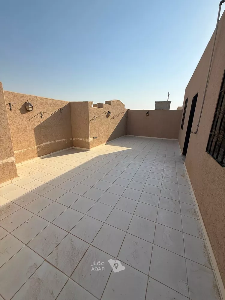 شقة للإيجار في شارع أحمد بن محمد الطبري, حي القيروان, مدينة الرياض, منطقة الرياض 12