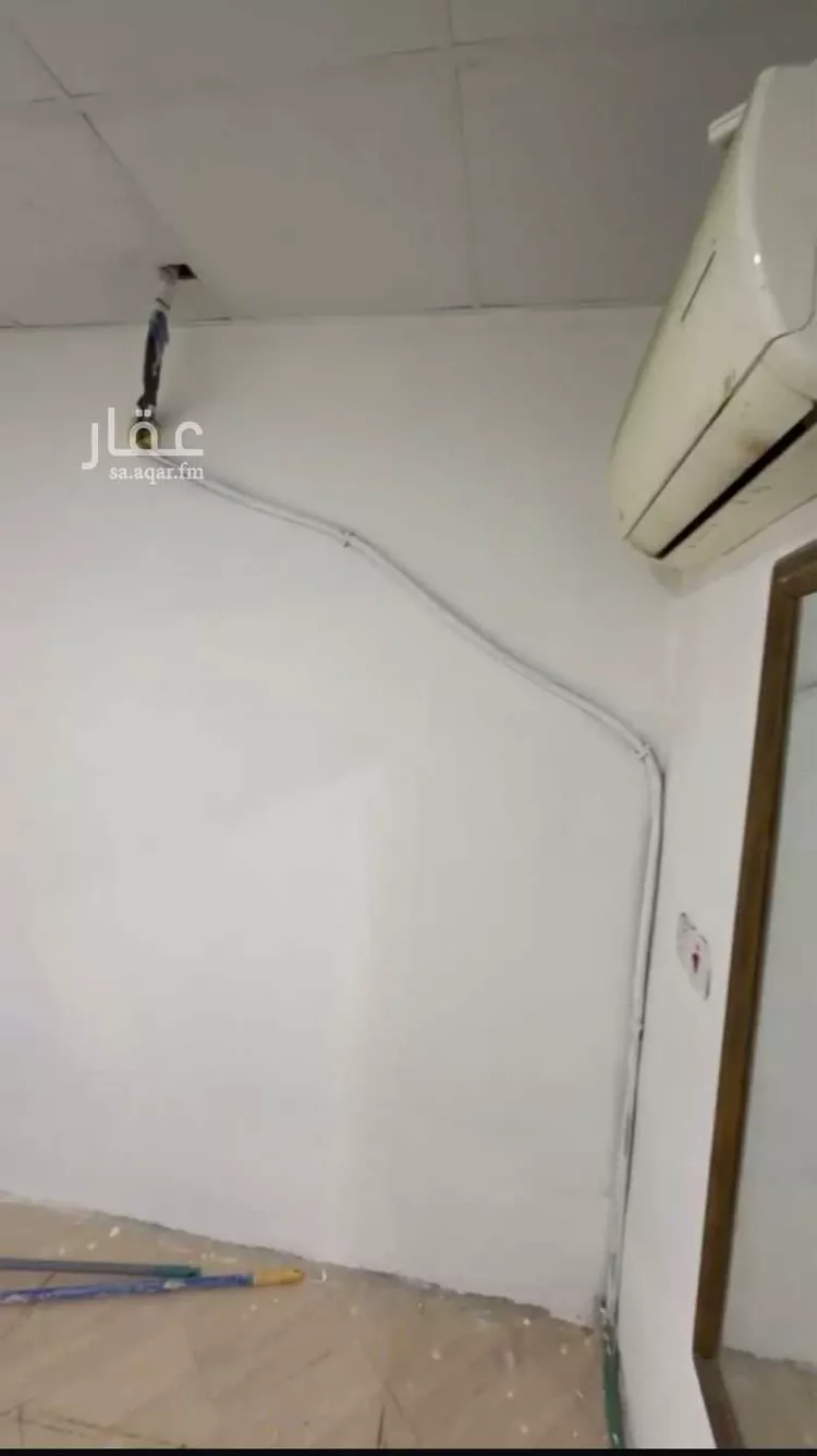 فيلا للإيجار في شارع المشمش, حي العريجاء الأوسط, مدينة الرياض, منطقة الرياض